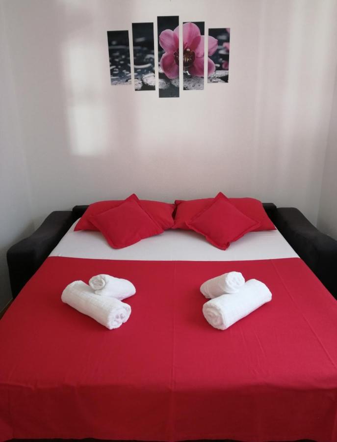 סופטאר Sweet Apartment Marijana מראה חיצוני תמונה