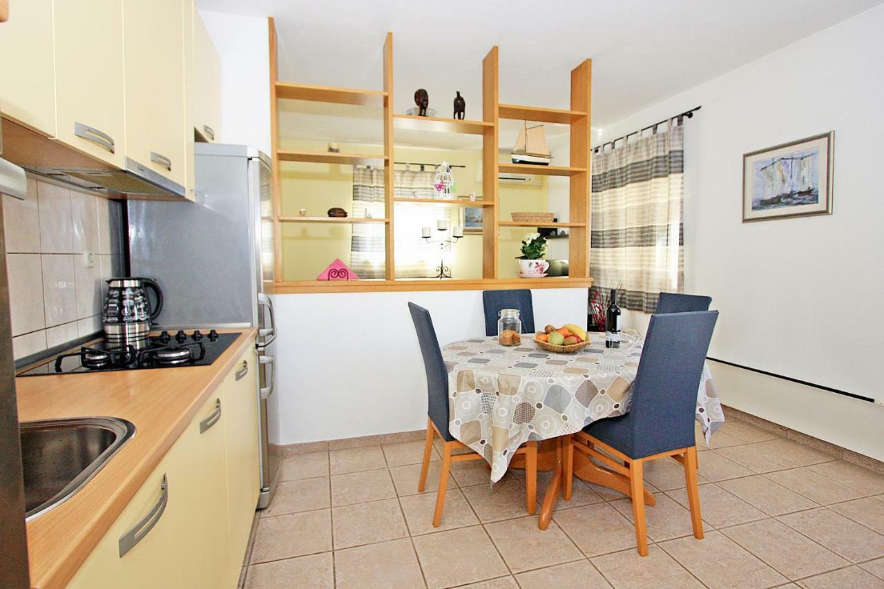 סופטאר Sweet Apartment Marijana מראה חיצוני תמונה